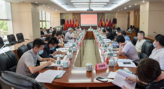 中國快遞協(xié)會(huì)快遞業(yè)團(tuán)體標(biāo)準(zhǔn)委員會(huì)成立大會(huì)在京舉行